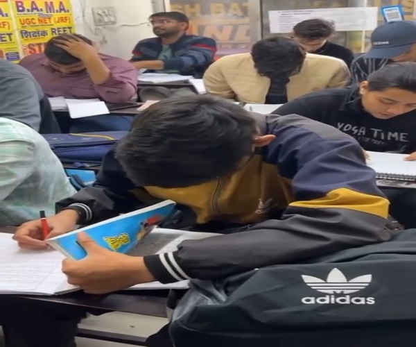 Spoken english classes in pratap nagar